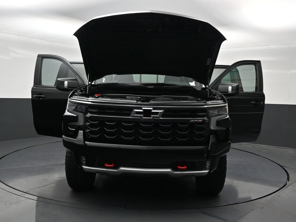 Used 2023 Chevrolet Silverado 1500 ZR2 w/ Technology Package AWD/4WD image 41