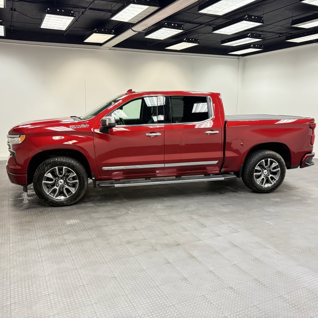 Used 2024 Chevrolet Silverado 1500 High Country image 2