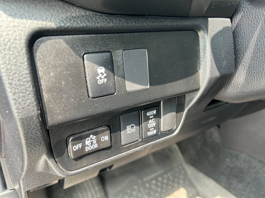 Certified 2022 Toyota Tacoma TRD Sport w/ TRD Premium Sport Package AWD/4WD image 29
