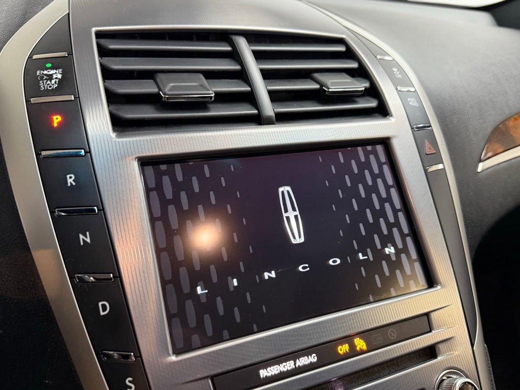 Used 2017 Lincoln MKZ Reserve w/ Climate Package image 30