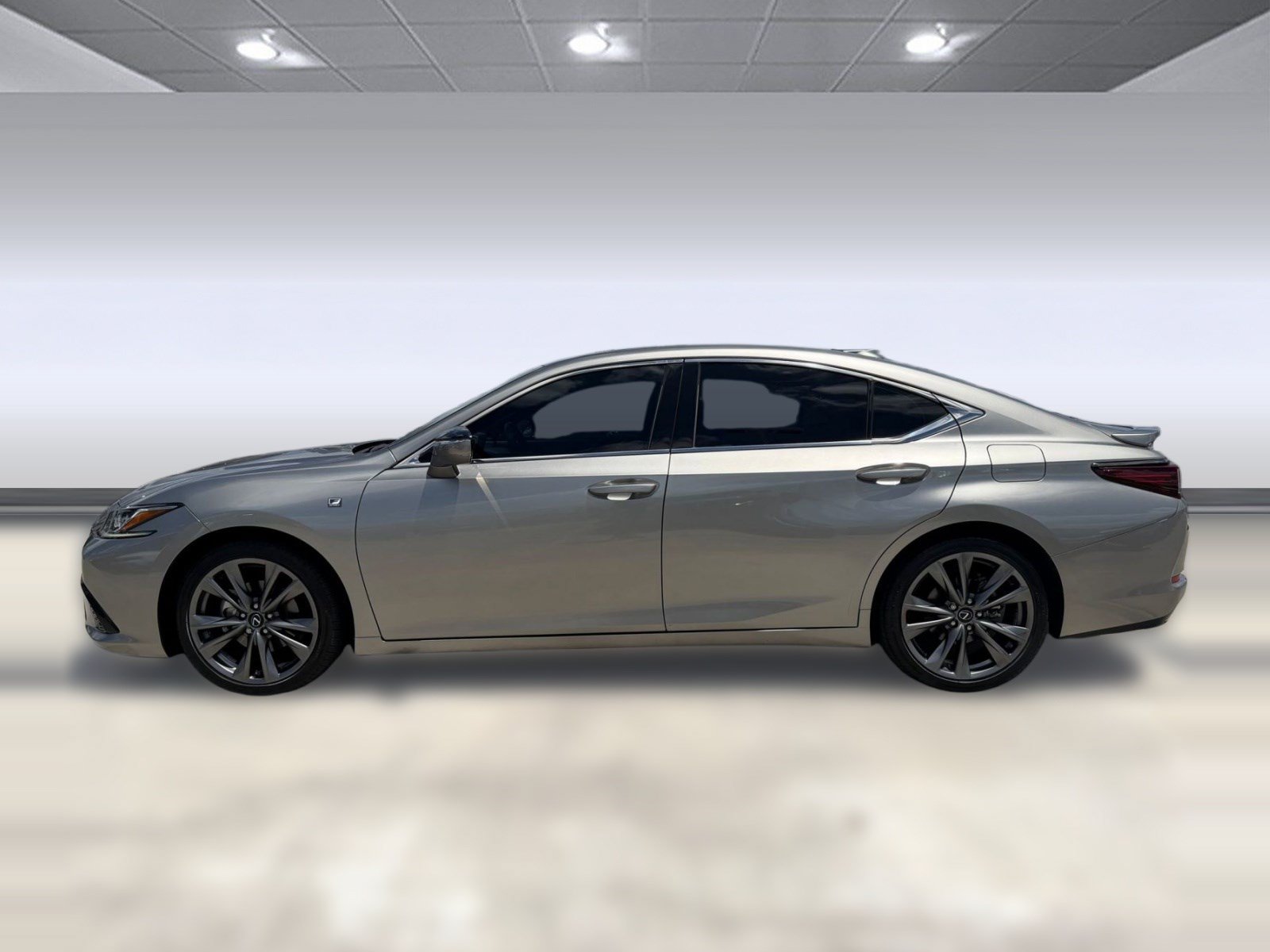 Used 2019 Lexus ES 350 F Sport w/ Accessory Package FWD image 2