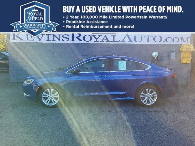 Used 2015 Chrysler 200 Limited w/ Convenience Group