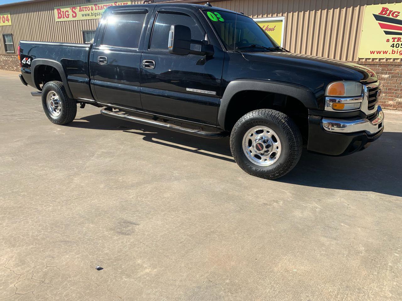 Used 2003 GMC Sierra 2500 SLT w/ SLT Preferred Equipment Group AWD/4WD image 1
