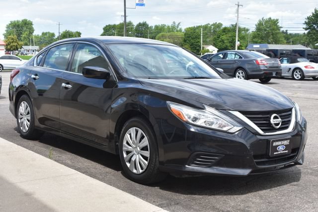 Used 2018 Nissan Altima 2.5 S w/ S Convenience Package FWD image 9