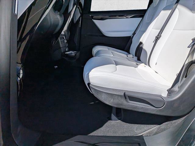 Used 2017 Tesla Model X 90D image 19