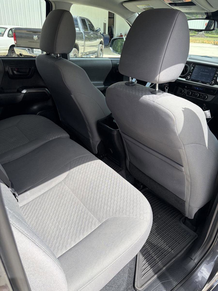 Used 2021 Toyota Tacoma SR5 image 17