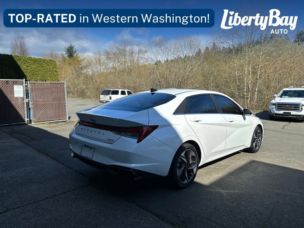 Used 2023 Hyundai Elantra Limited image 8