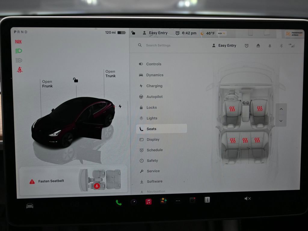 Used 2023 Tesla Model 3 Standard Range image 27