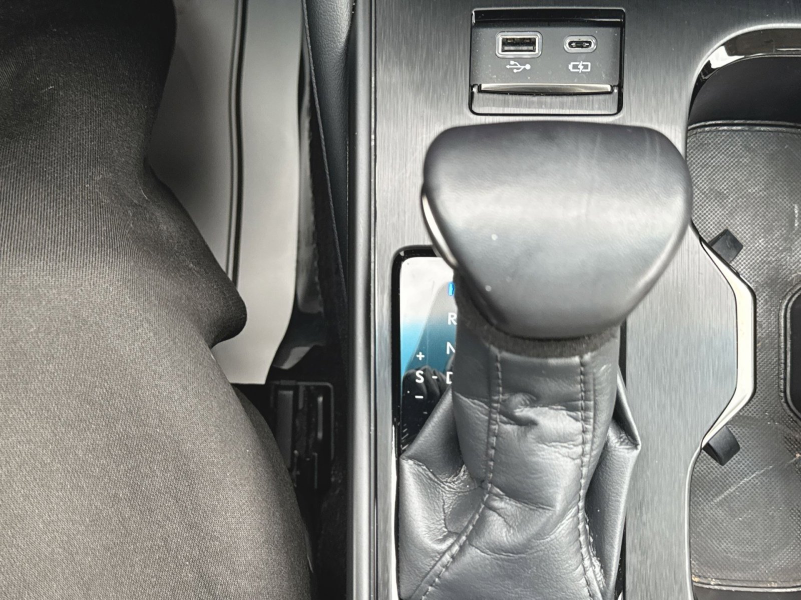 Used 2023 Lexus ES 350 w/ Accessory Package (Z1) image 22