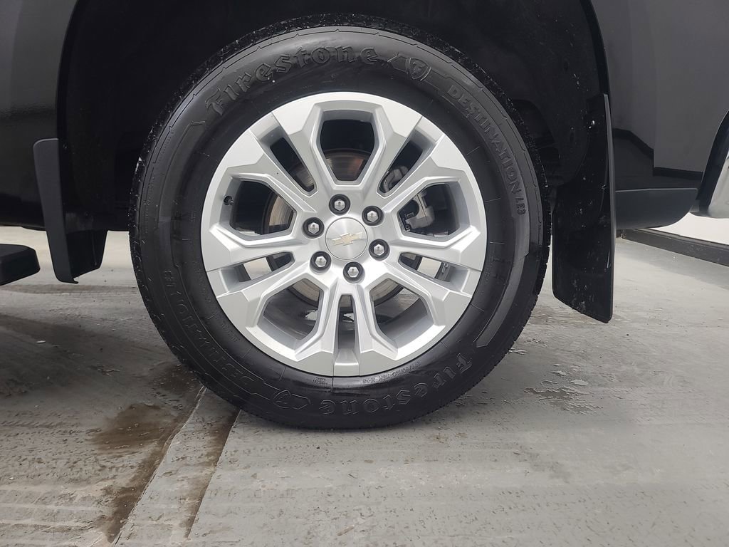 Used 2024 Chevrolet Silverado 1500 LTZ image 11