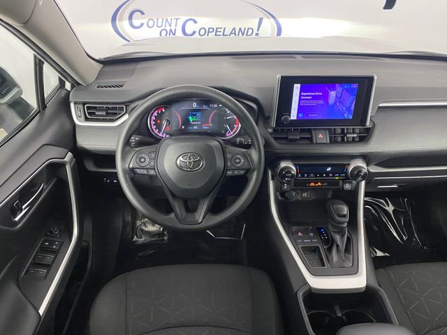 Used 2024 Toyota RAV4 XLE image 17