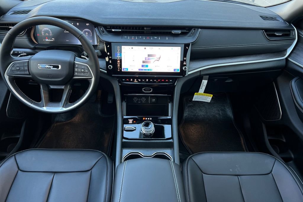 New 2026 Jeep Grand Cherokee Limited w/ Limited Altitude Package image 13