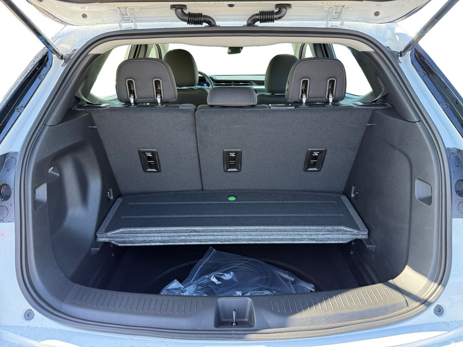 New 2027 Chevrolet Bolt LT image 17