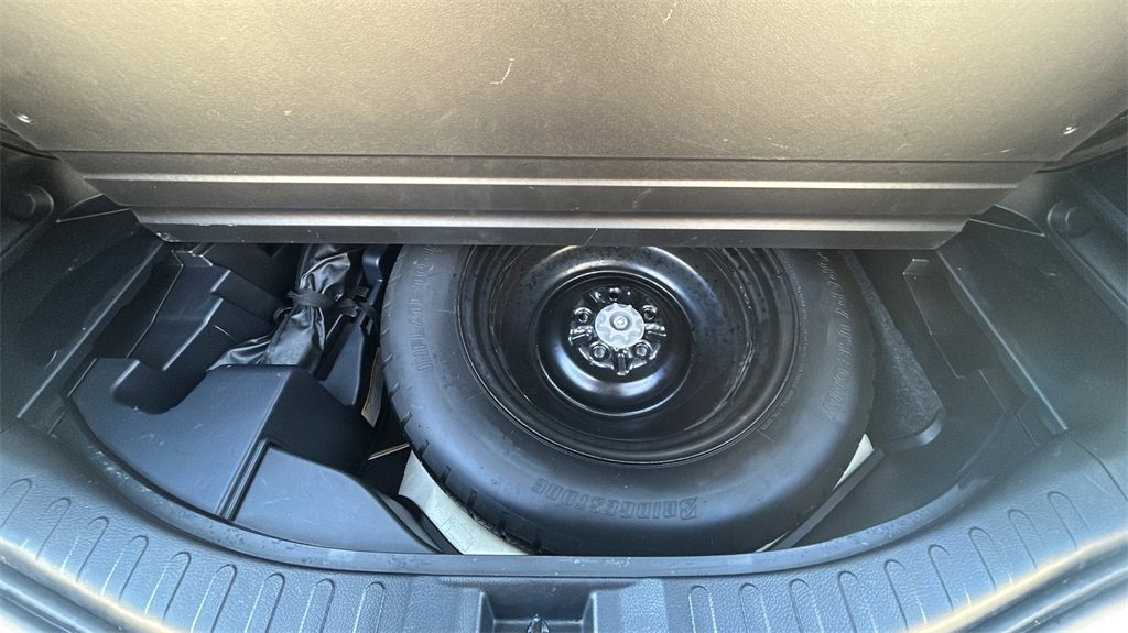 Used 2017 Toyota RAV4 XLE w/ Cargo Management Package image 12