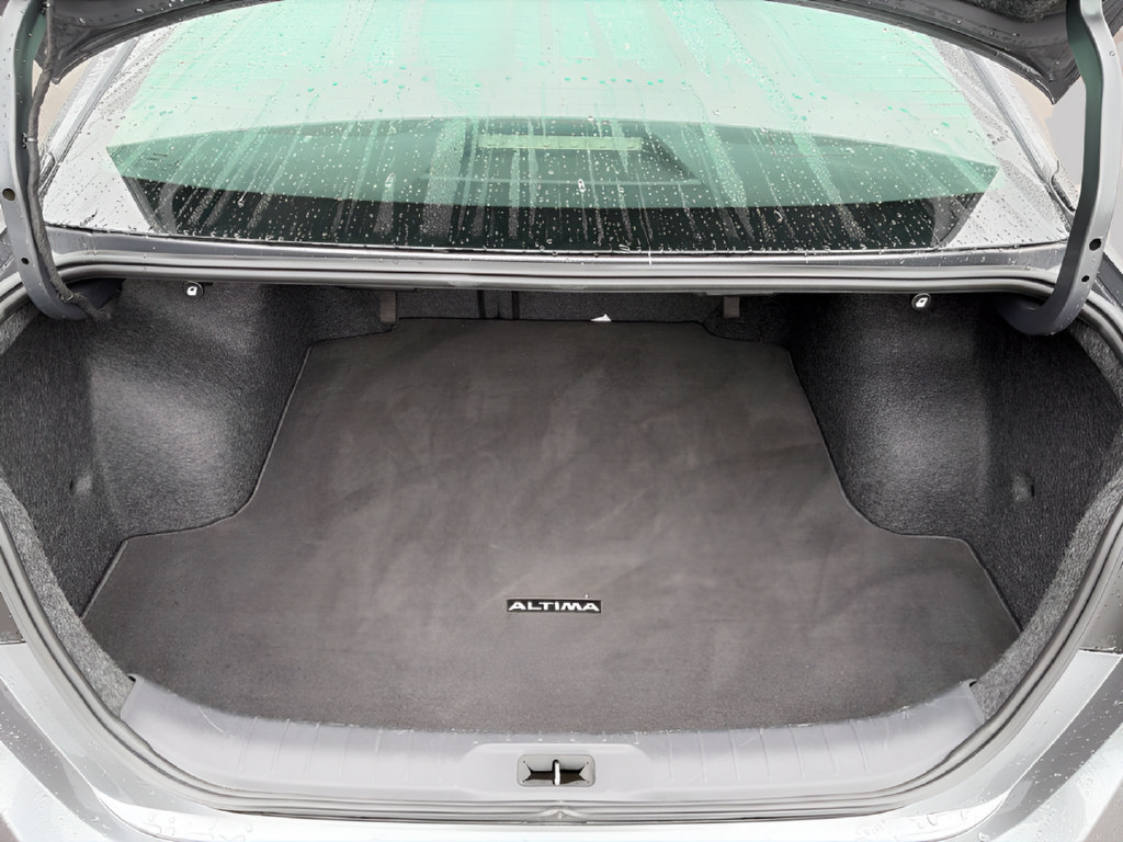 Used 2019 Nissan Altima 2.5 SL FWD image 16