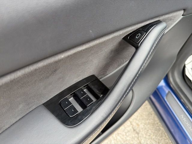 Used 2020 Tesla Model Y Performance image 21