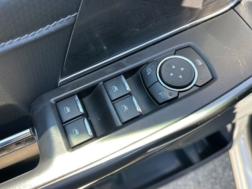 Used 2022 Ford F150 XLT w/ Equipment Group 302A High AWD/4WD image 17