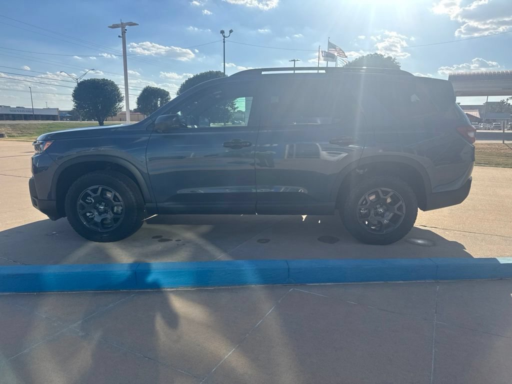 New 2026 Honda Pilot TrailSport image 1