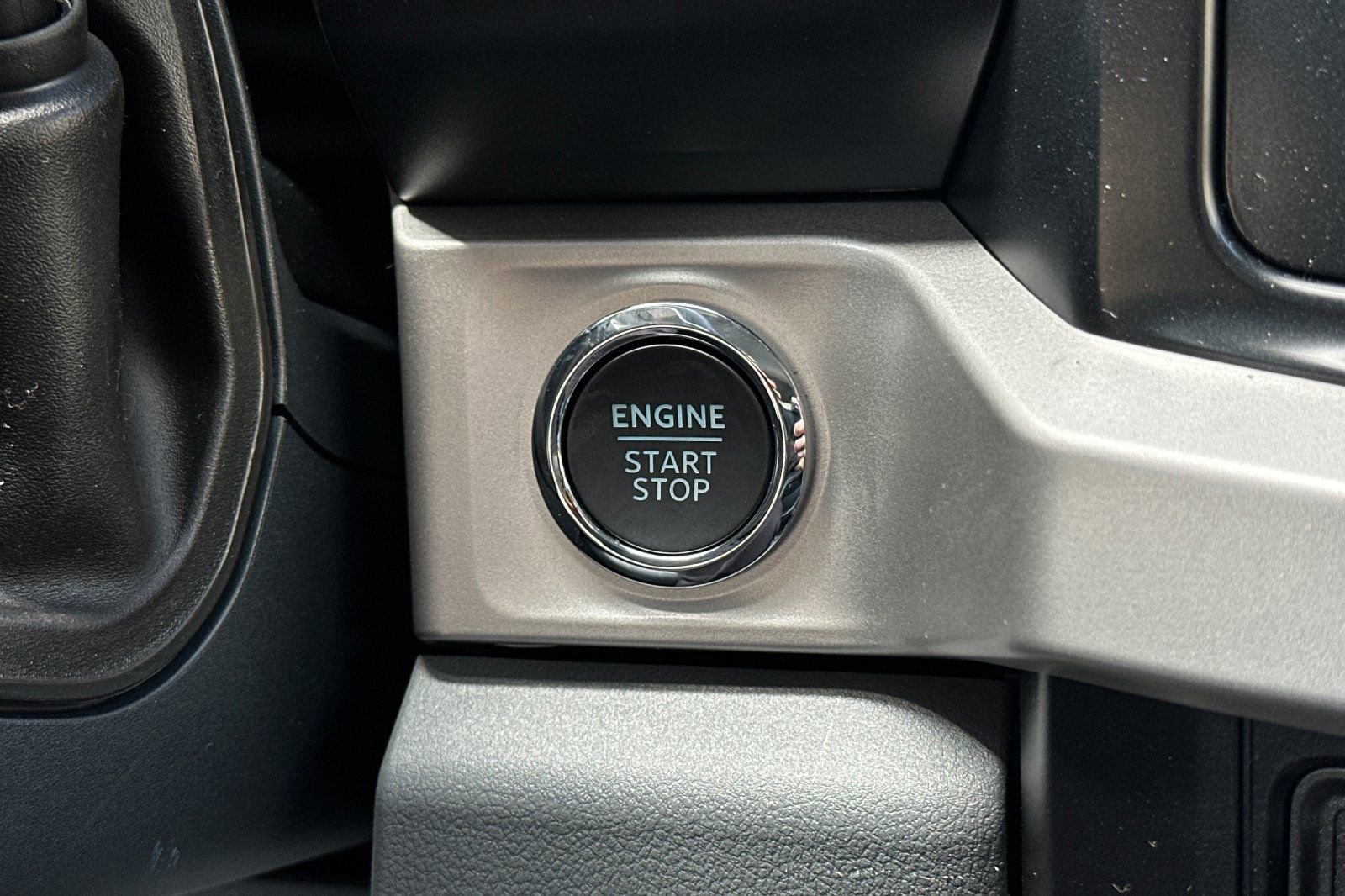 New 2026 Ford F250 XLT w/ XLT Premium Package image 21