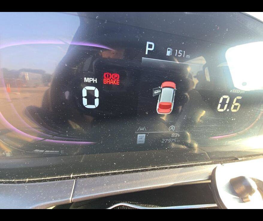 Used 2025 Kia Telluride S FWD image 6