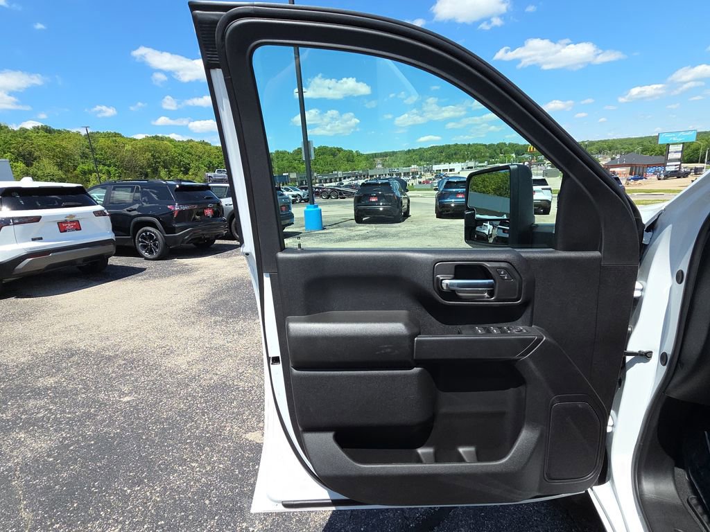 New 2026 Chevrolet Silverado 2500 Custom w/ Custom Value Package AWD/4WD image 13