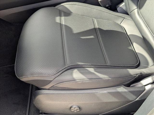 New 2026 Mercedes-Benz GLC 300 image 4