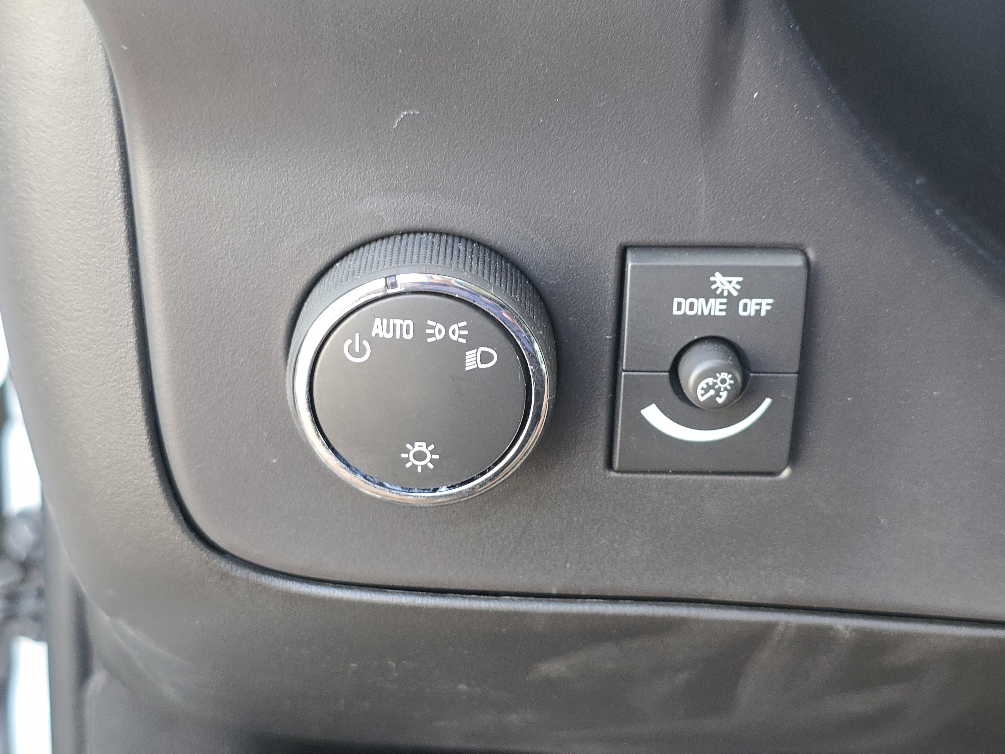 New 2025 Chevrolet Express 3500 Extended w/ Driver Convenience Package image 22