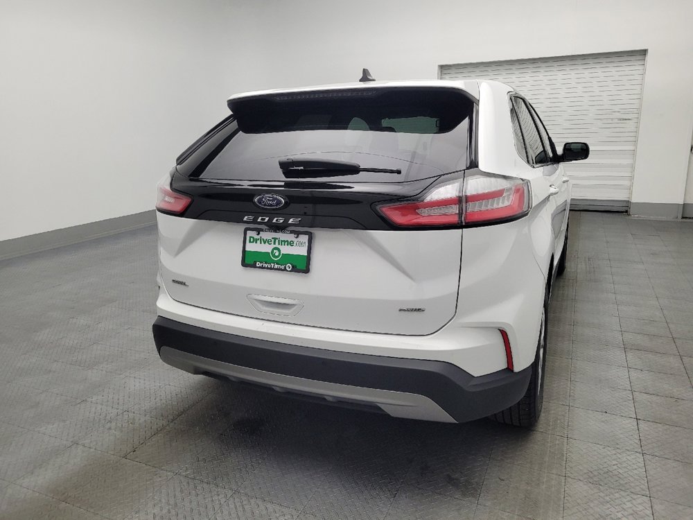 Used 2024 Ford Edge SEL image 7