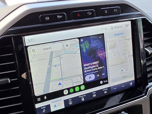 Certified 2022 Ford F250 Lariat w/ Lariat Value Package image 24