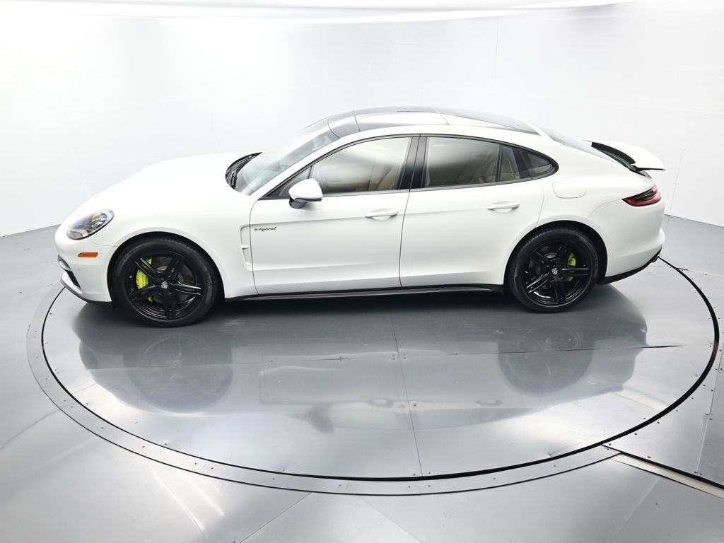 Used 2018 Porsche Panamera 4 image 35