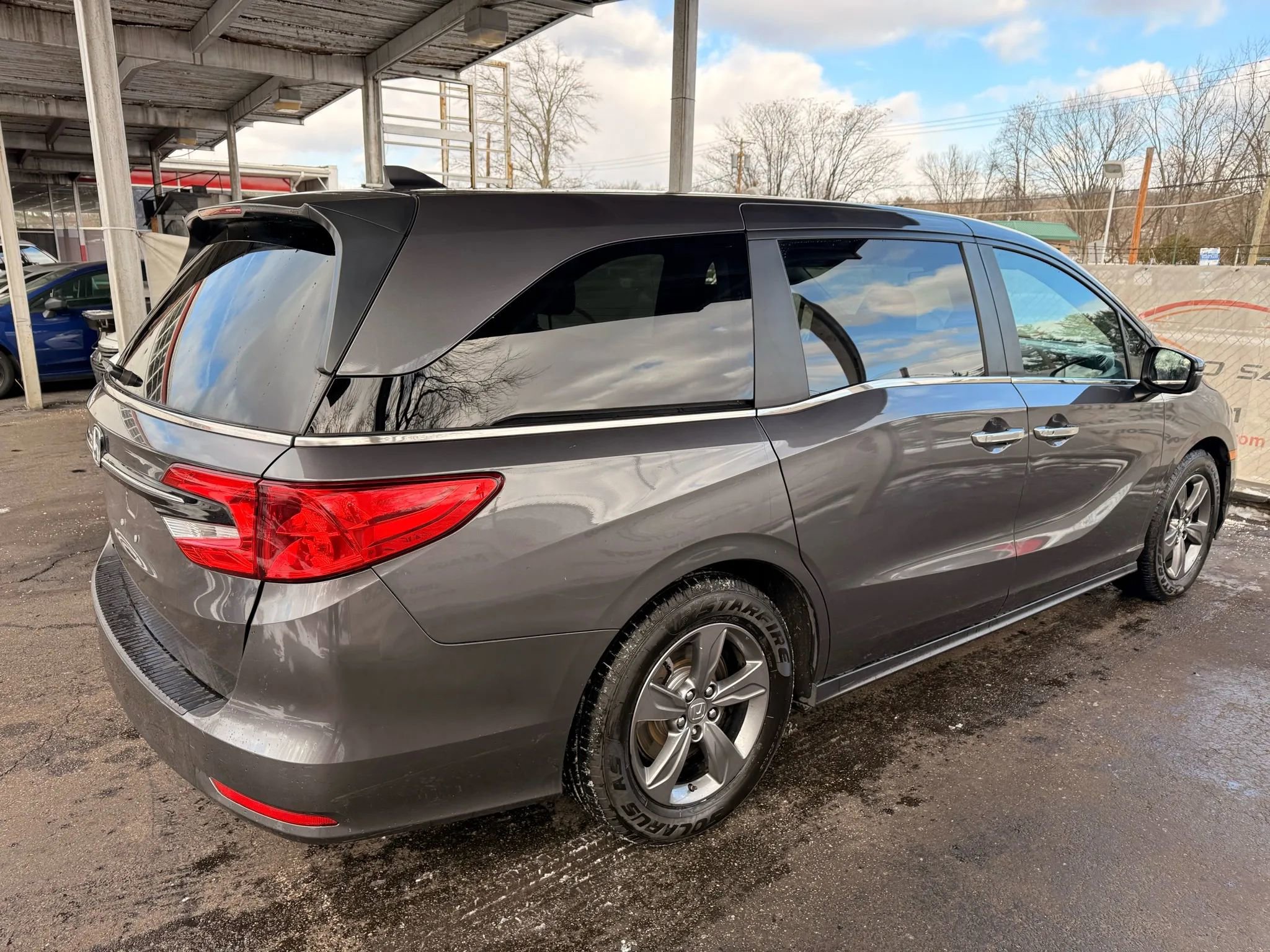Used 2024 Honda Odyssey EX image 12