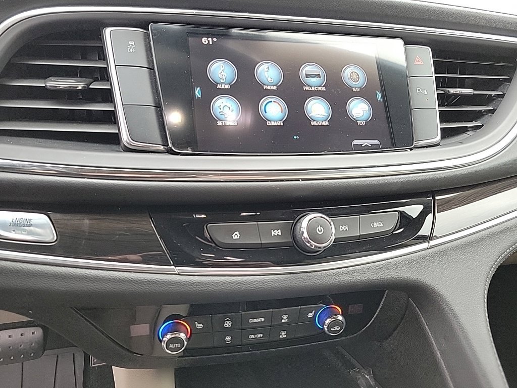 Used 2018 Buick Enclave Essence FWD image 8