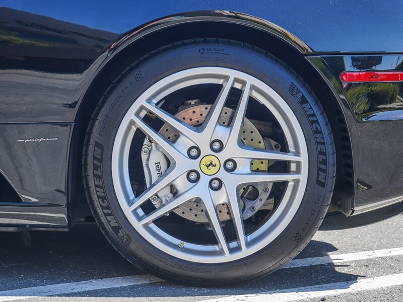Used 2005 Ferrari F430 Spider image 15