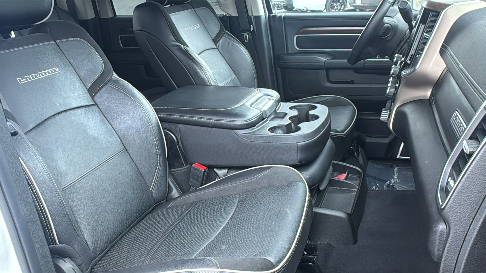 Used 2024 RAM 2500 Laramie w/ Safety Group image 16