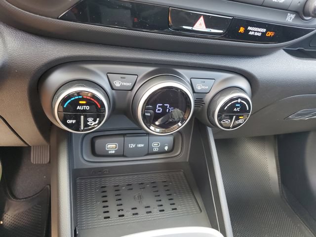 New 2026 Hyundai Venue SEL FWD image 27