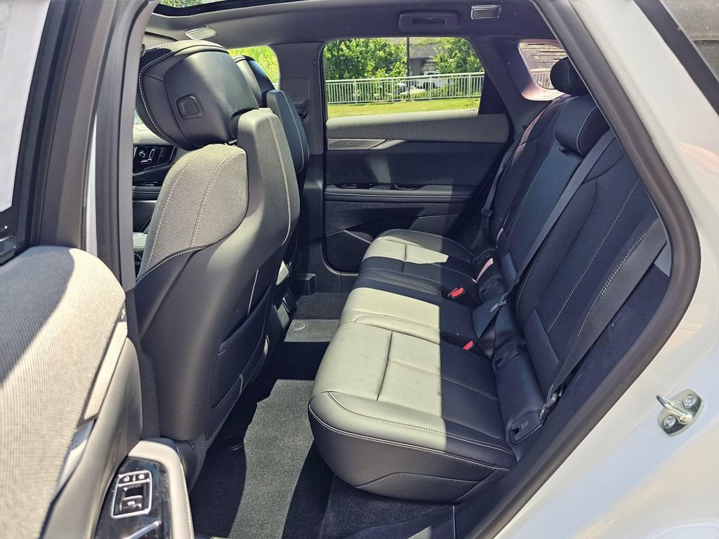 New 2026 Cadillac Optiq Sport 1 AWD/4WD image 16