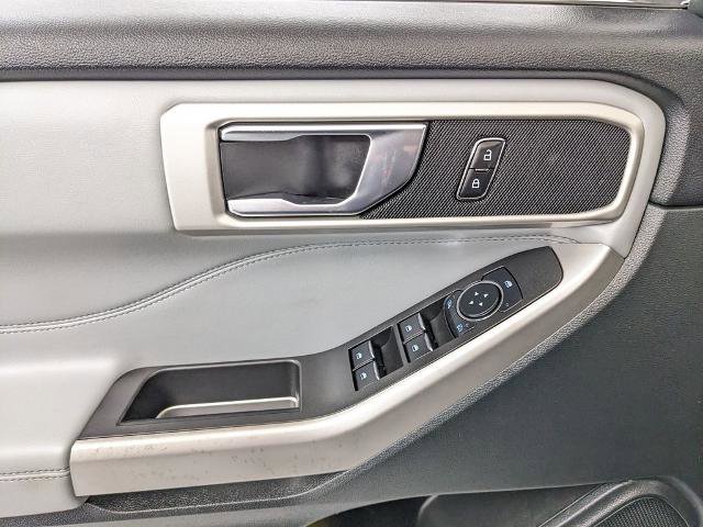 Certified 2024 Ford Explorer XLT w/ Equipment Group 202A RWD image 16