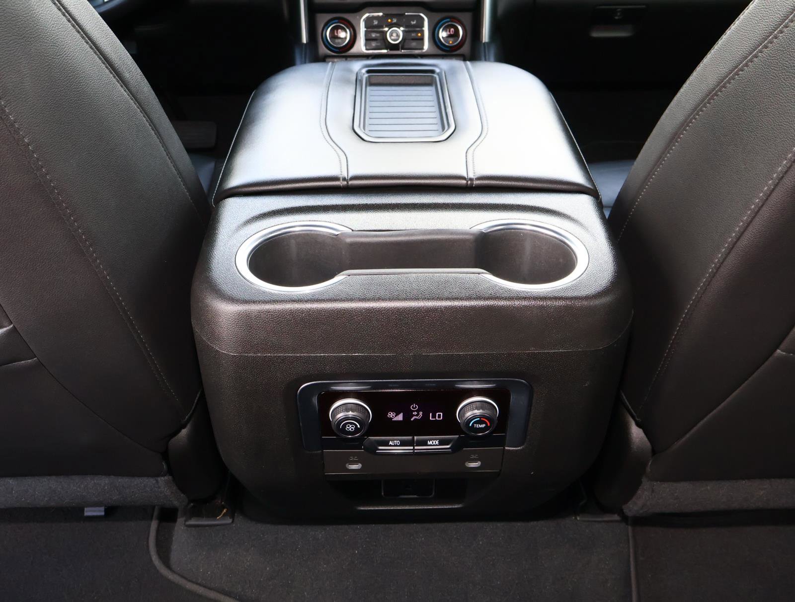 Used 2021 Chevrolet Tahoe LT RWD image 13