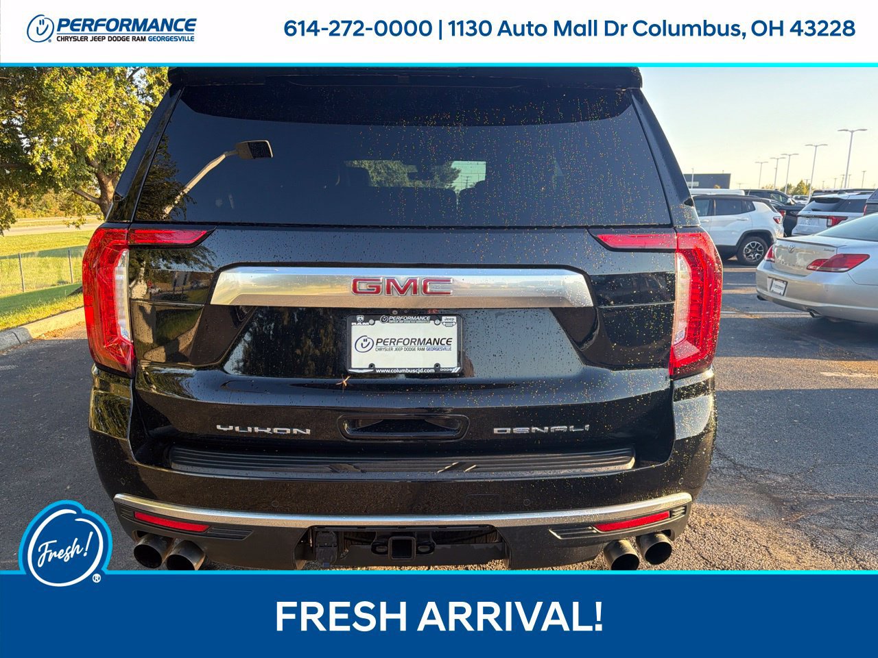 Used 2021 GMC Yukon Denali w/ Denali Premium Package AWD/4WD image 9