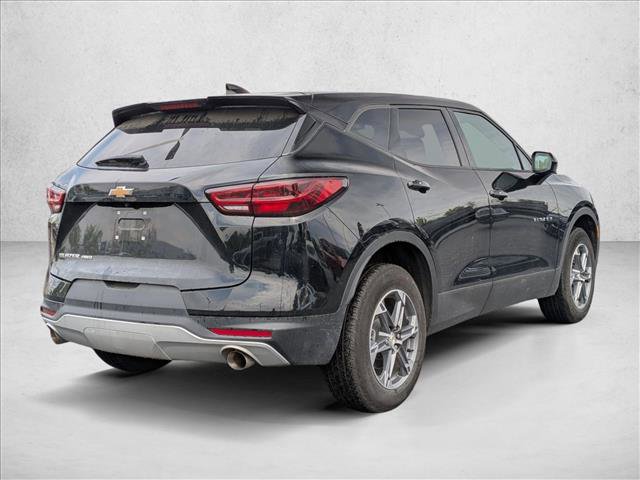 Used 2025 Chevrolet Blazer LT AWD/4WD image 5