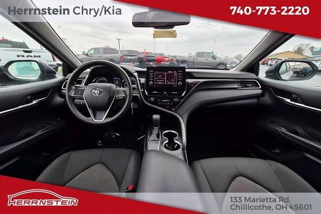 Used 2023 Toyota Camry LE image 6