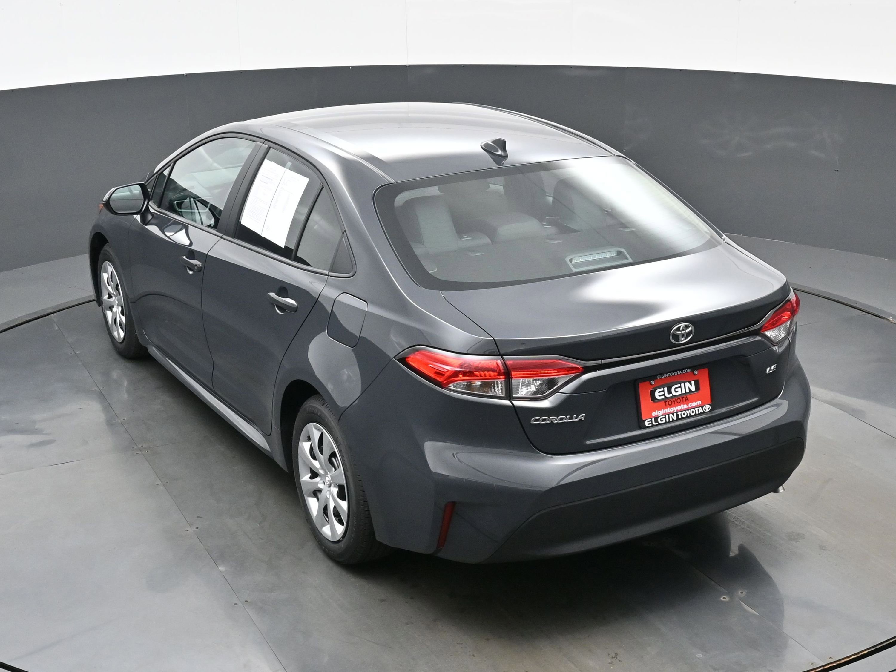 Used 2026 Toyota Corolla LE FWD image 36
