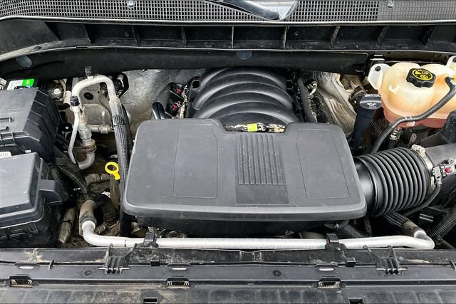 Used 2022 Chevrolet Silverado 1500 LT Trail Boss w/ Convenience Package II AWD/4WD image 32