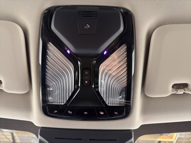 Used 2026 BMW X7 xDrive40i image 32