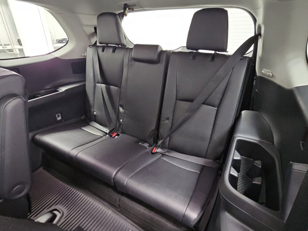 Used 2026 Toyota Grand Highlander XLE FWD image 33