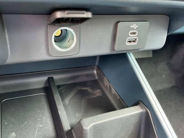 New 2025 Ford Maverick XLT w/ XLT Luxury Package image 31