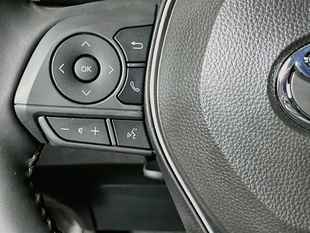 New 2026 Toyota Corolla Cross LE FWD image 18