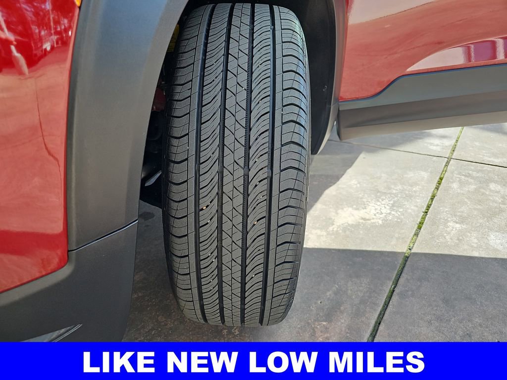 Used 2025 Chevrolet TrailBlazer RS w/ Driver Confidence Package image 34