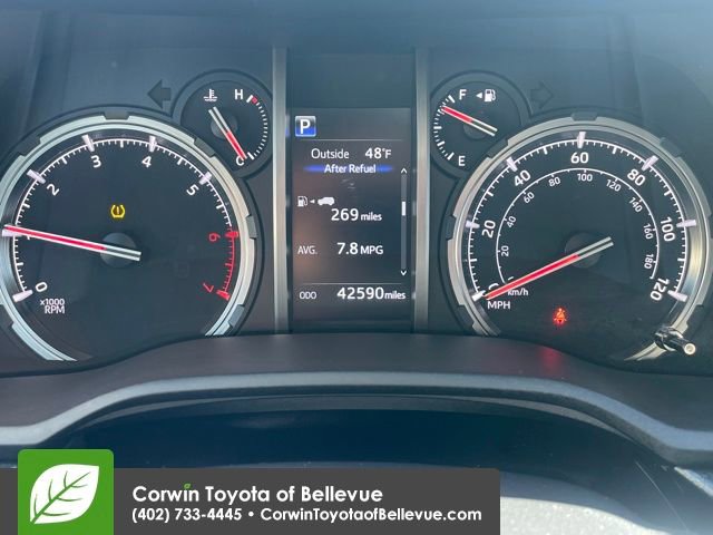 Used 2024 Toyota 4Runner TRD Off-Road image 10