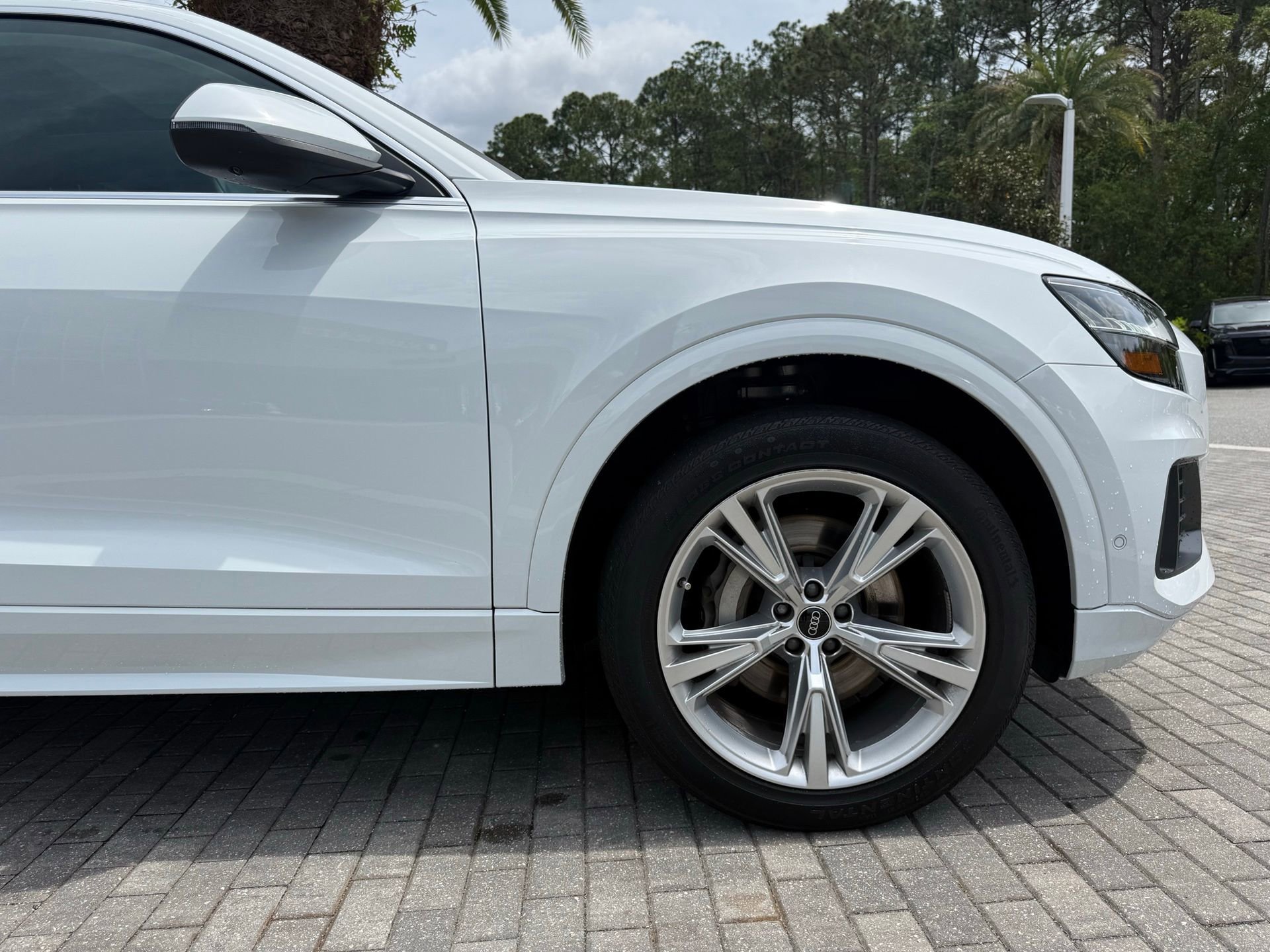 Used 2023 Audi Q8 Premium w/ Convenience Package image 6